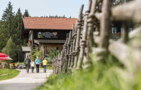 Einkehr bei der M&ouml;nichkirchner Schwaig, &copy; Erlebnisalm M&ouml;nichkirchen