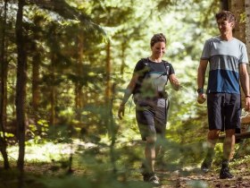 Hiking on the M&ouml;nichkirchner Schwaig, &copy; Wiener Alpen in Nieder&ouml;sterreich - Wechsel