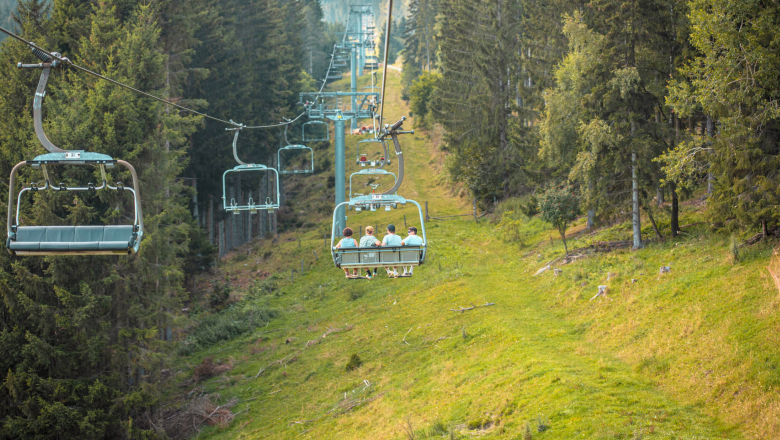 Mit dem Team am Lift